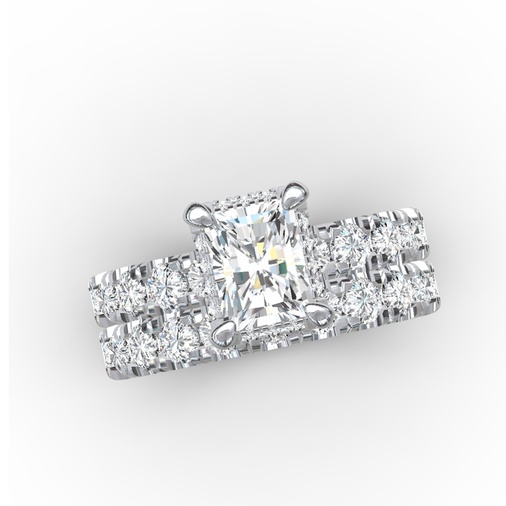 Diamond Engagement ring - Picture 4 of 5